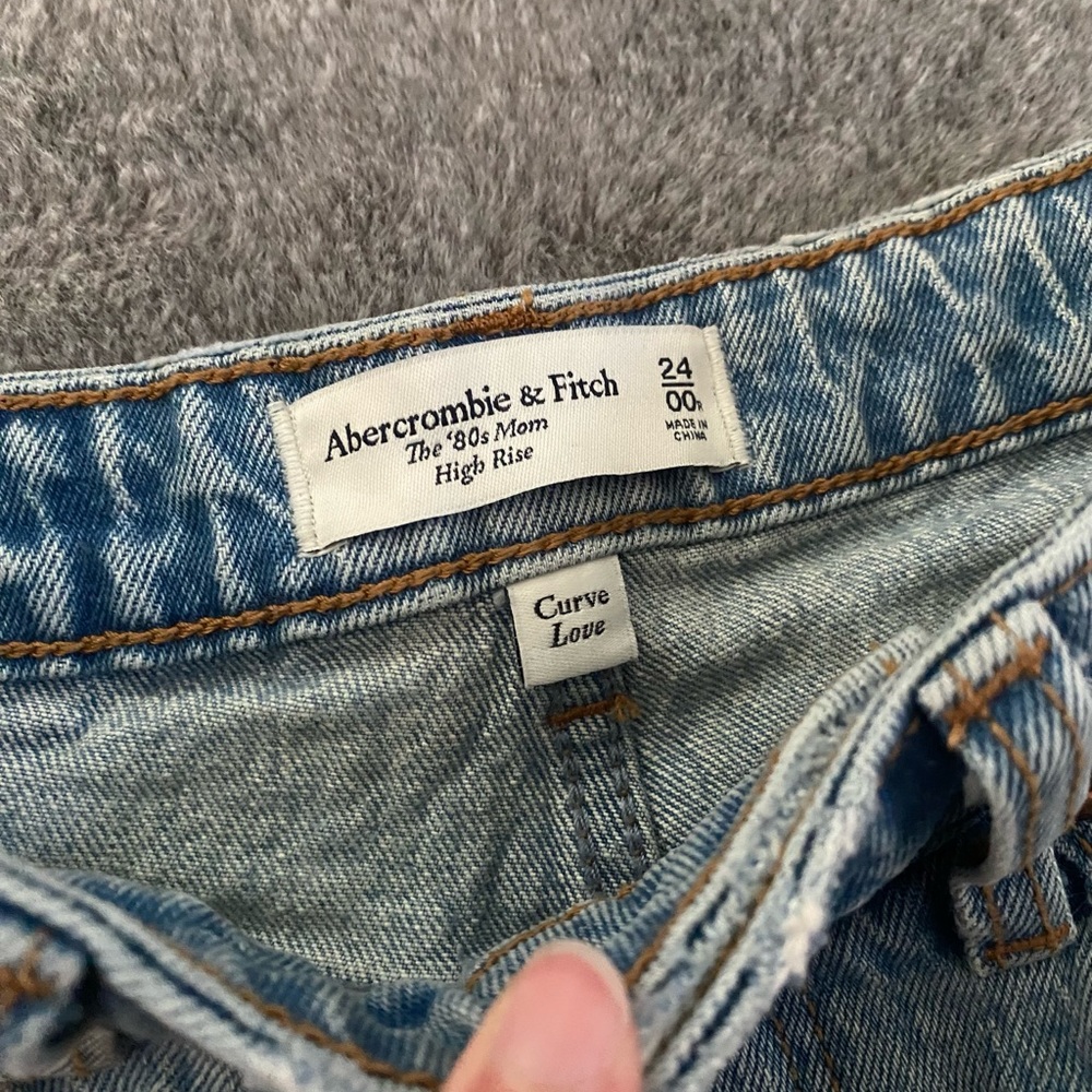Abercrombie & Fitch Light Blue High Rise Jeans - Picture 2 of 4